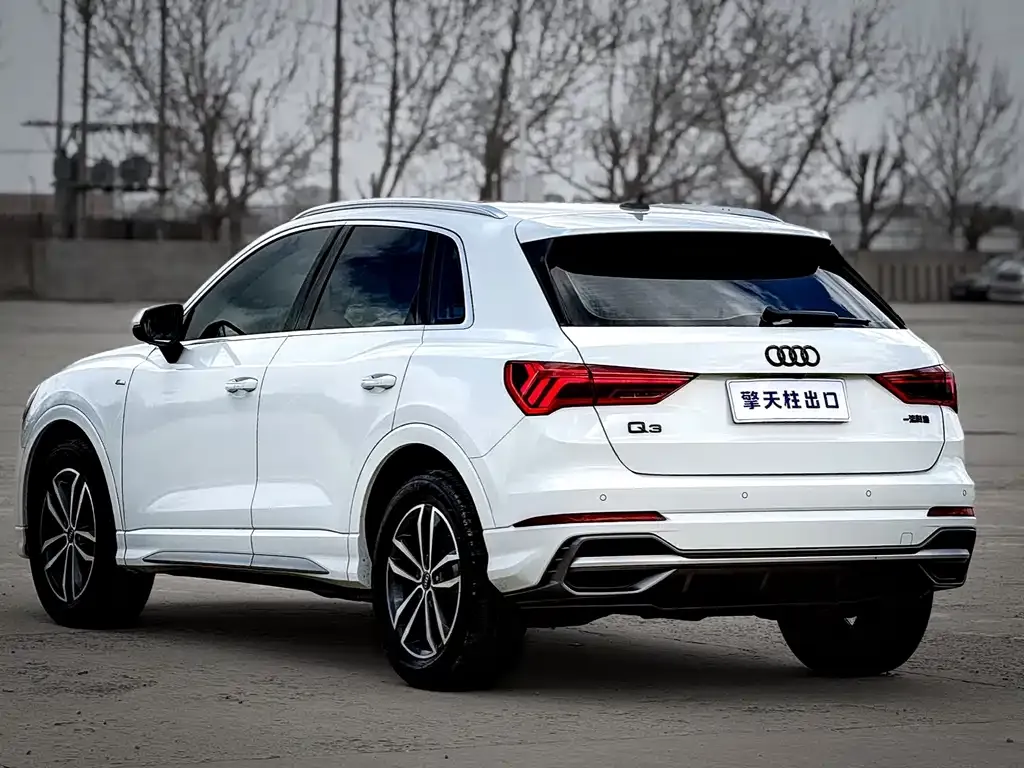 Audi Q3 — фото 5