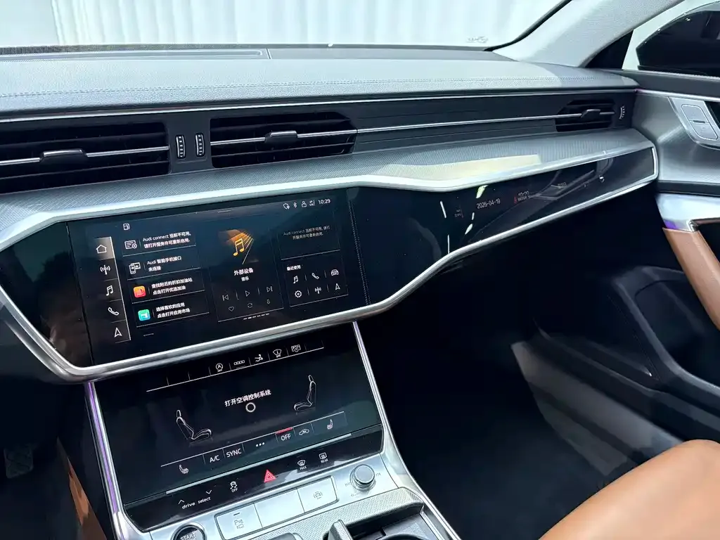 Audi A7 — фото 7