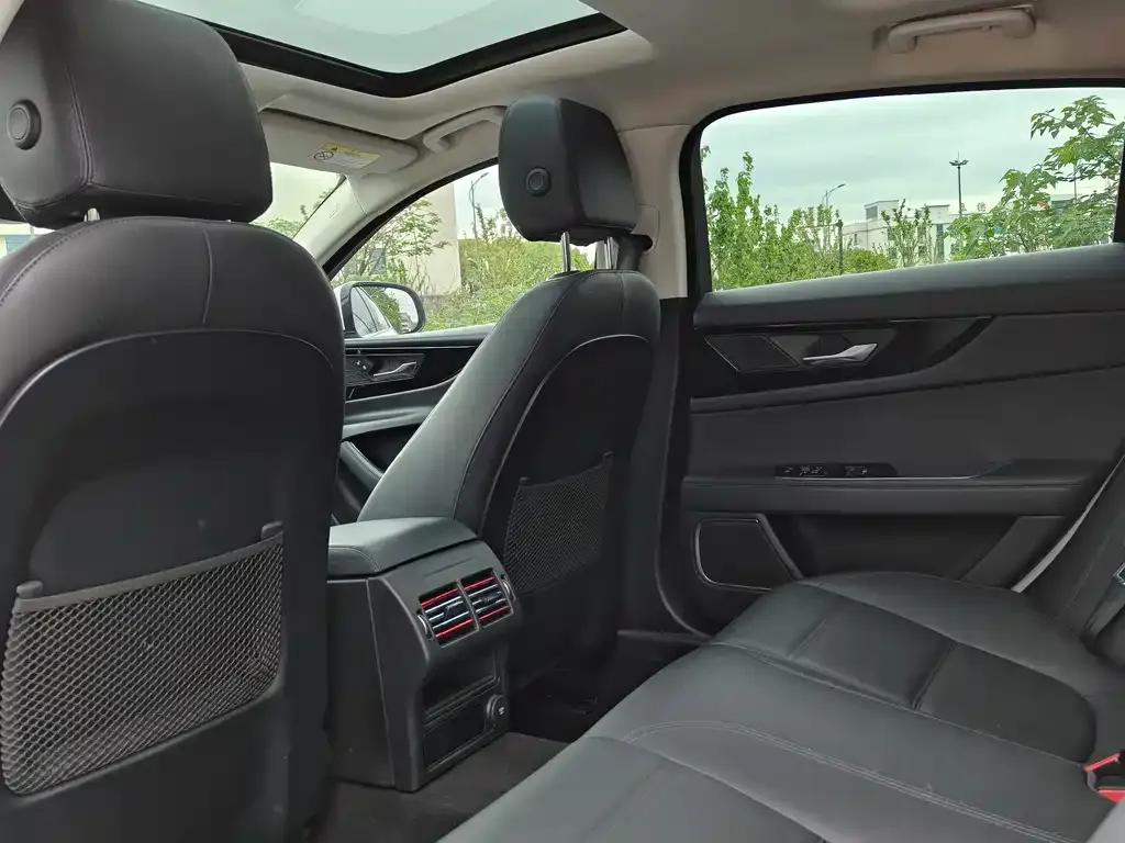 Jaguar XEL 2021 из CN, фото 3
