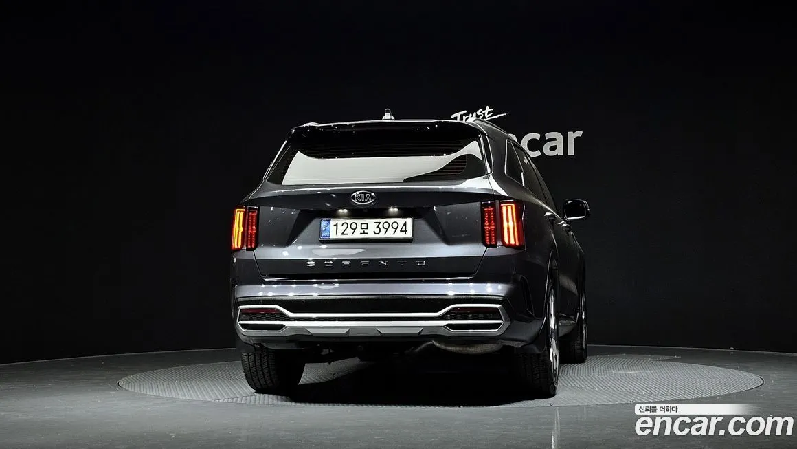 Kia Sorento — фото 4