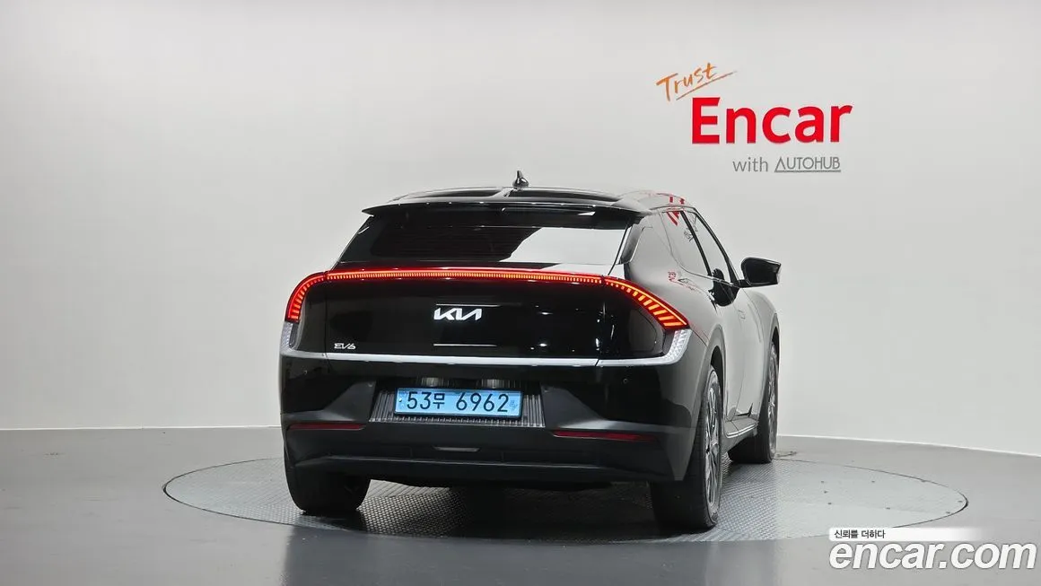 Kia EV6 — фото 2