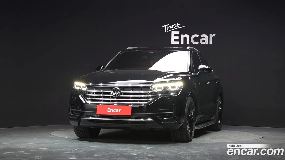 Volkswagen Touareg 2023 из KR, фото 2