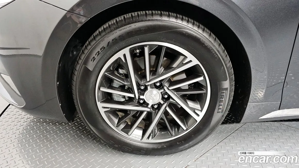 Hyundai Grandeur 2022 из KR, фото 3