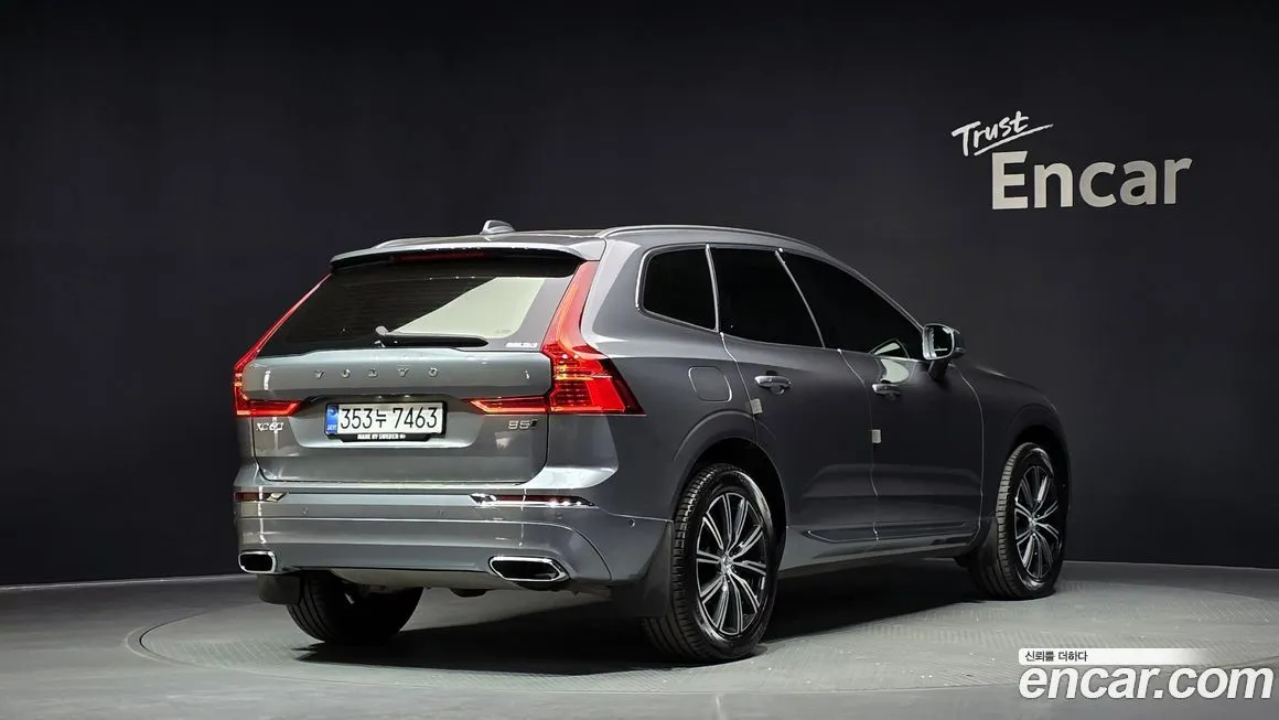 Volvo XC60 — фото 5