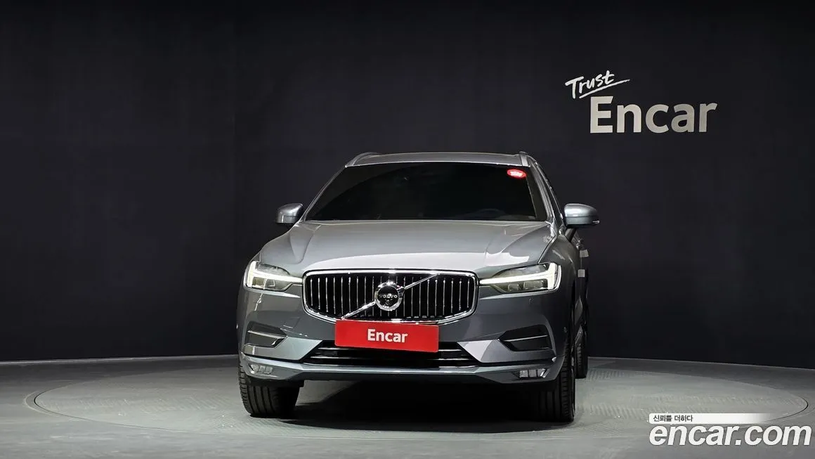 Volvo XC60 — фото 2