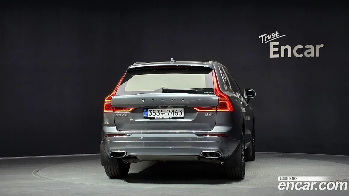 Volvo XC60 — фото 4