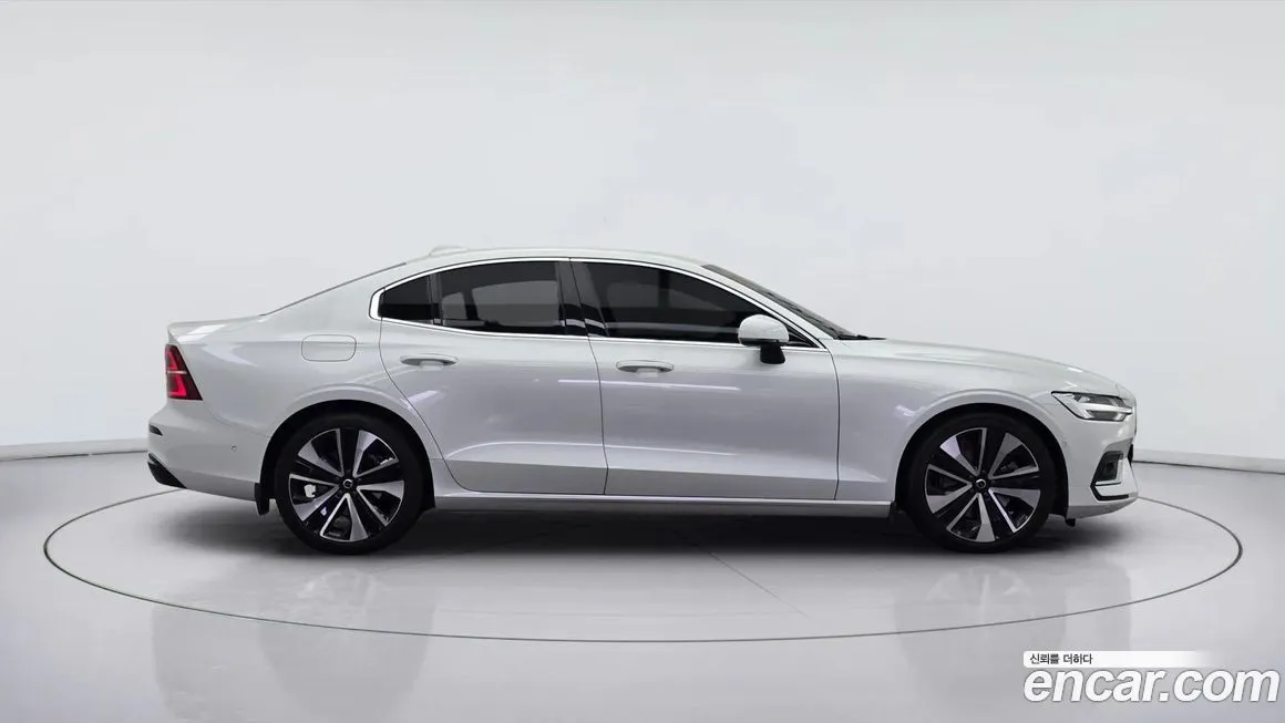 Volvo S60 — фото 2