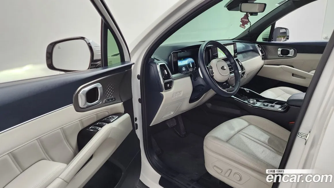 Kia Sorento — фото 7
