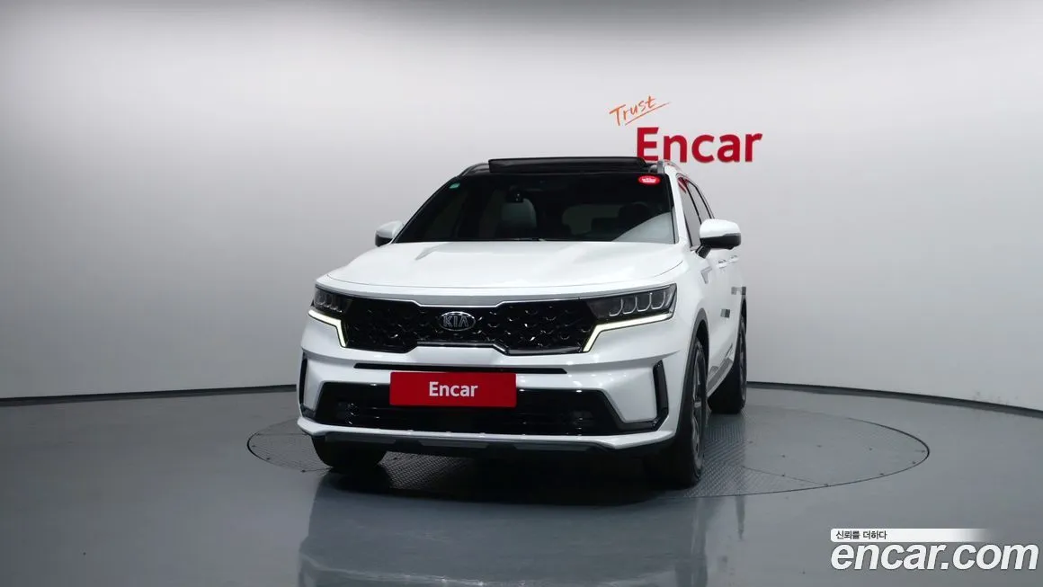Kia Sorento — фото 4