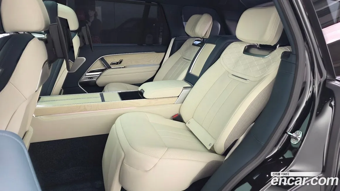 Land Rover Range Rover 2025 из KR, фото 6