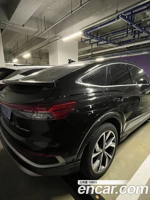 Audi Q4 e-tron 2023 из KR, фото 4