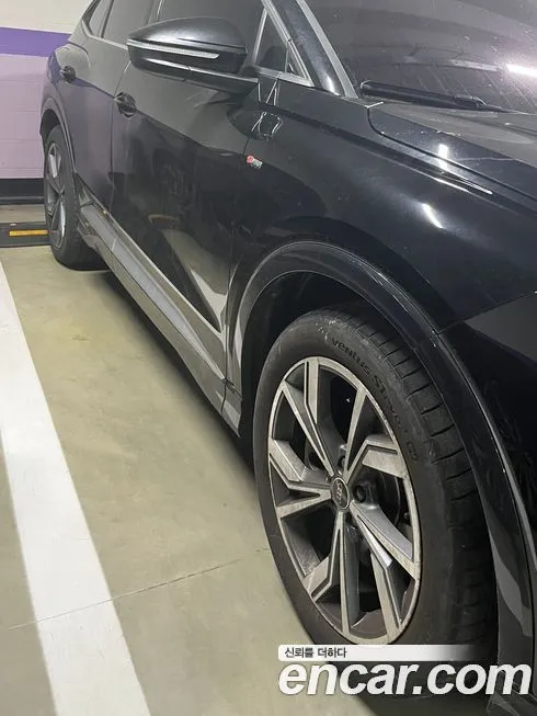 Audi Q4 e-tron 2023 из KR, фото 8