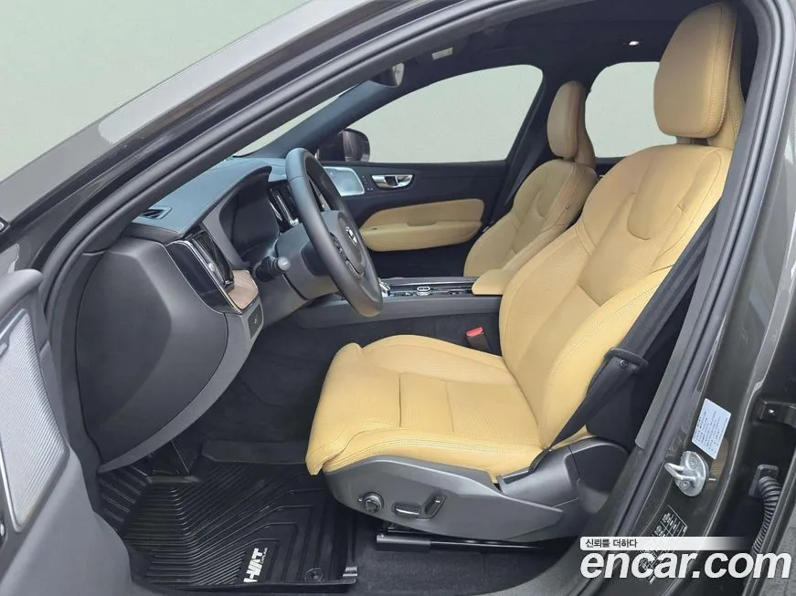 Volvo XC60 2024 из KR, фото 6