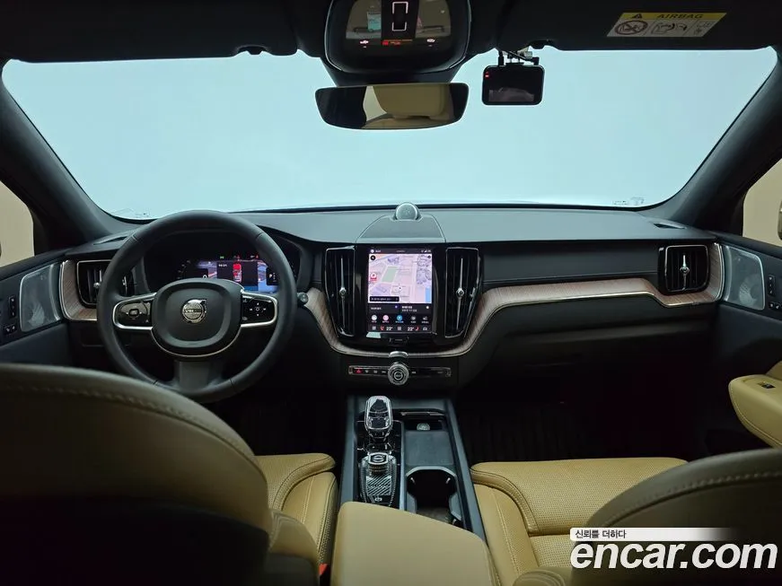 Volvo XC60 2024 из KR, фото 8
