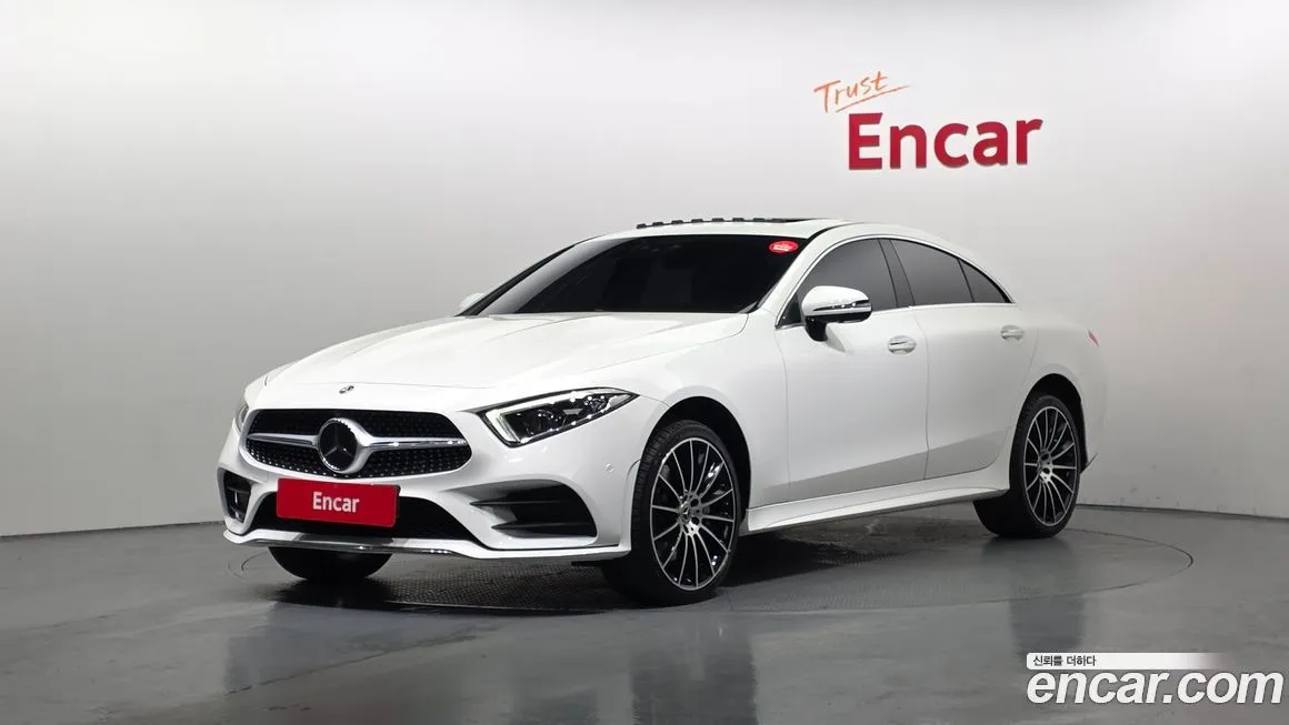 Mercedes-Benz CLS-Class — фото 1