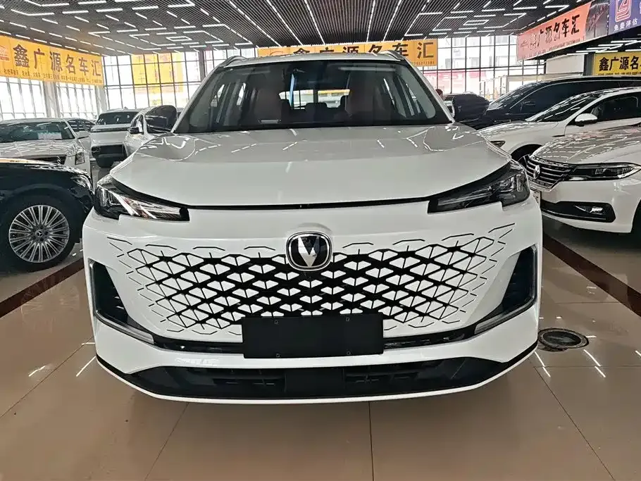 Changan CS55PLUS — фото 8