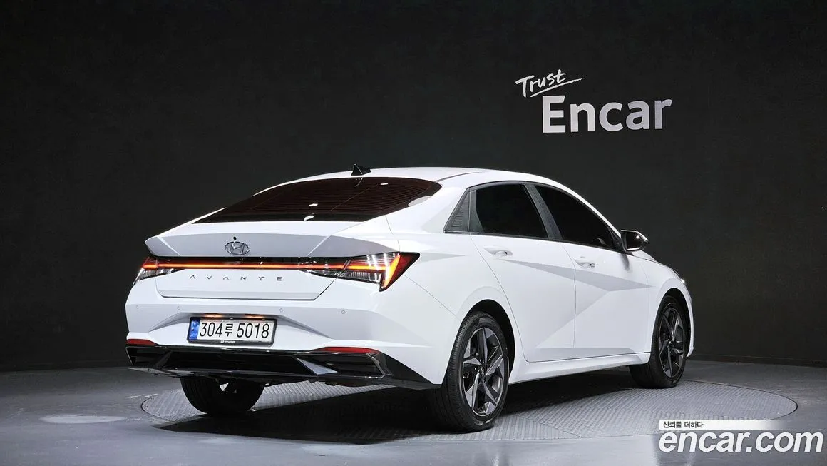 Hyundai AVANTE — фото 8