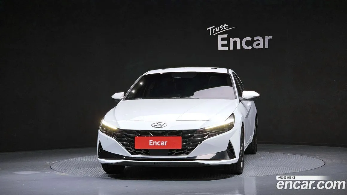 Hyundai AVANTE — фото 5