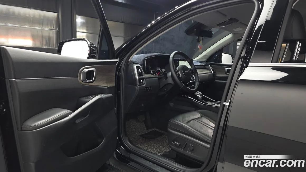 Kia Sorento — фото 5