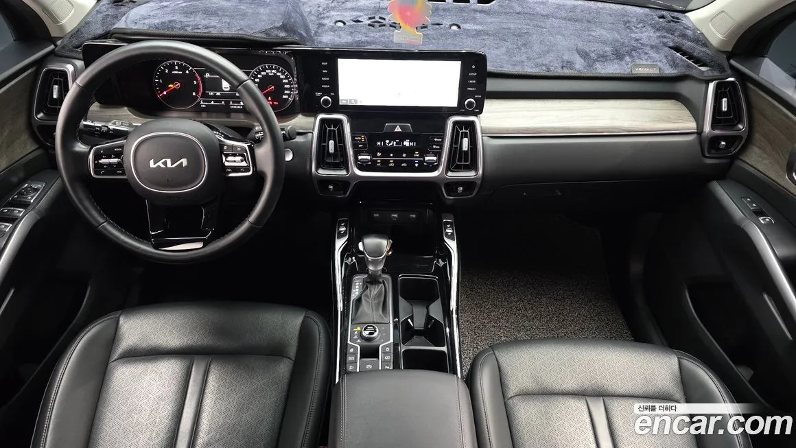 Kia Sorento — фото 9