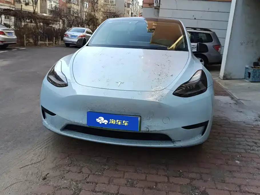 Tesla Model Y — фото 8