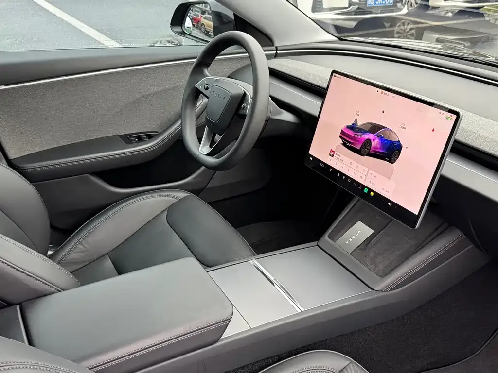 Tesla Model 3 — фото 2