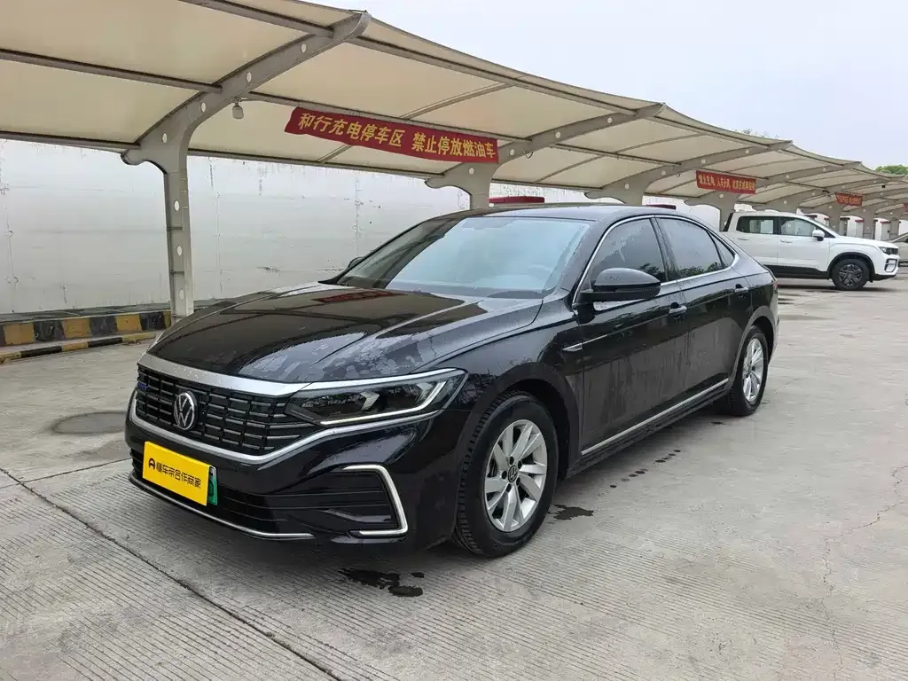 Volkswagen Passat New Energy