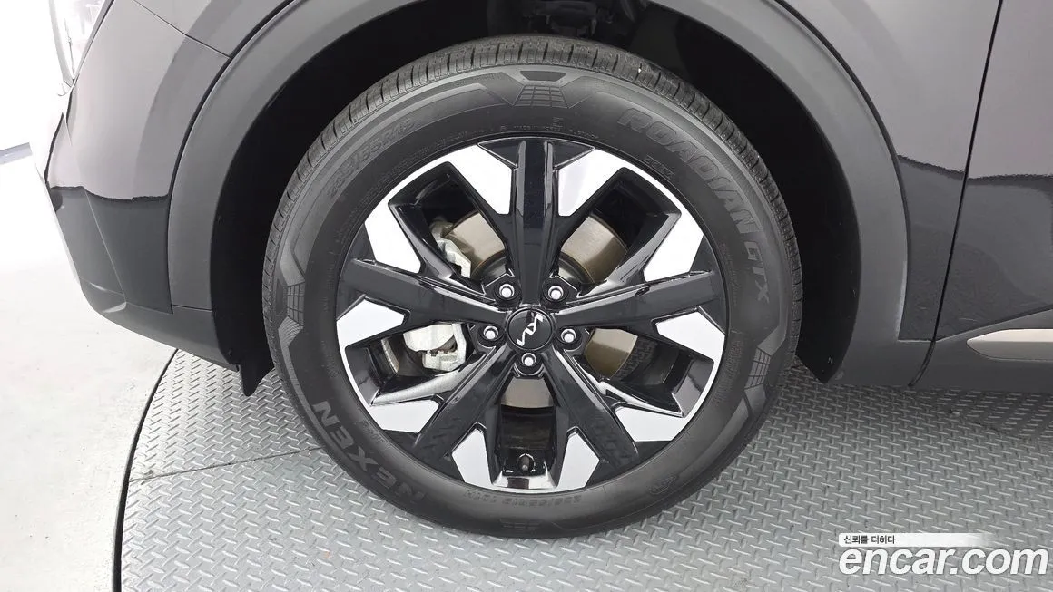 Kia Sportage — фото 9