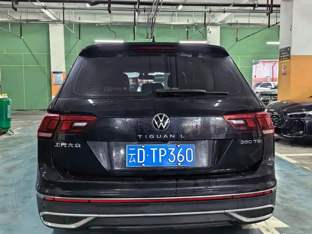 Volkswagen Tiguan L — фото 4