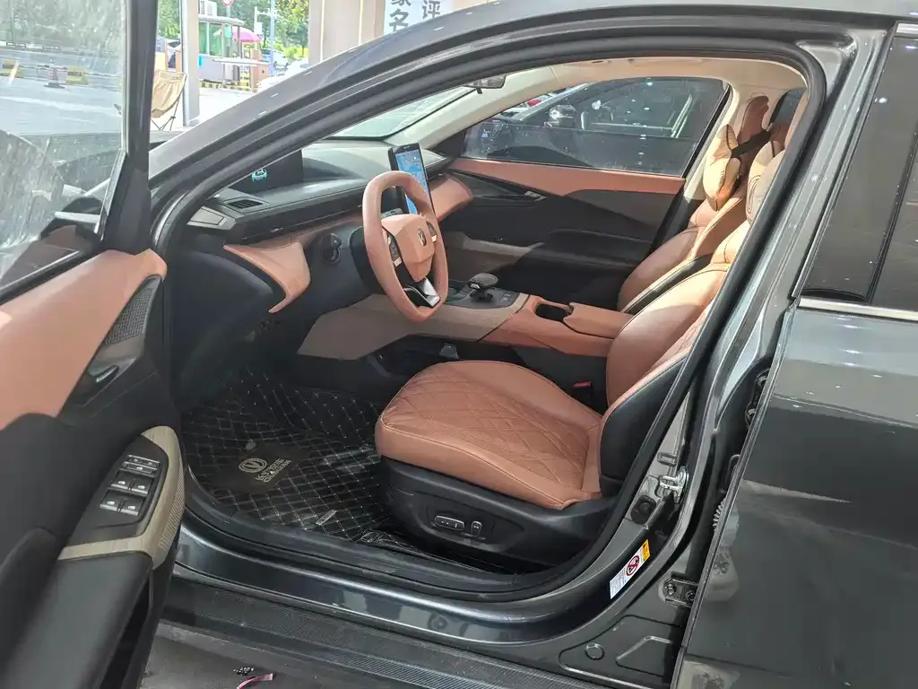 Changan Eado 2025 из CN, фото 10