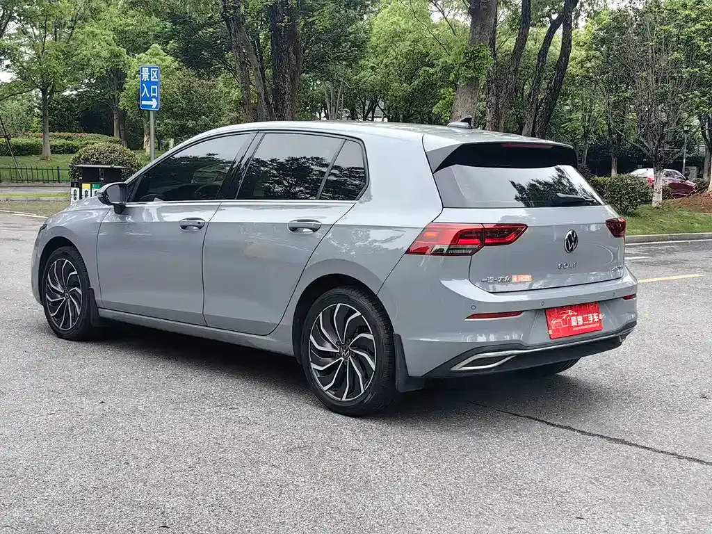 Volkswagen Golf 2022 из CN, фото 9