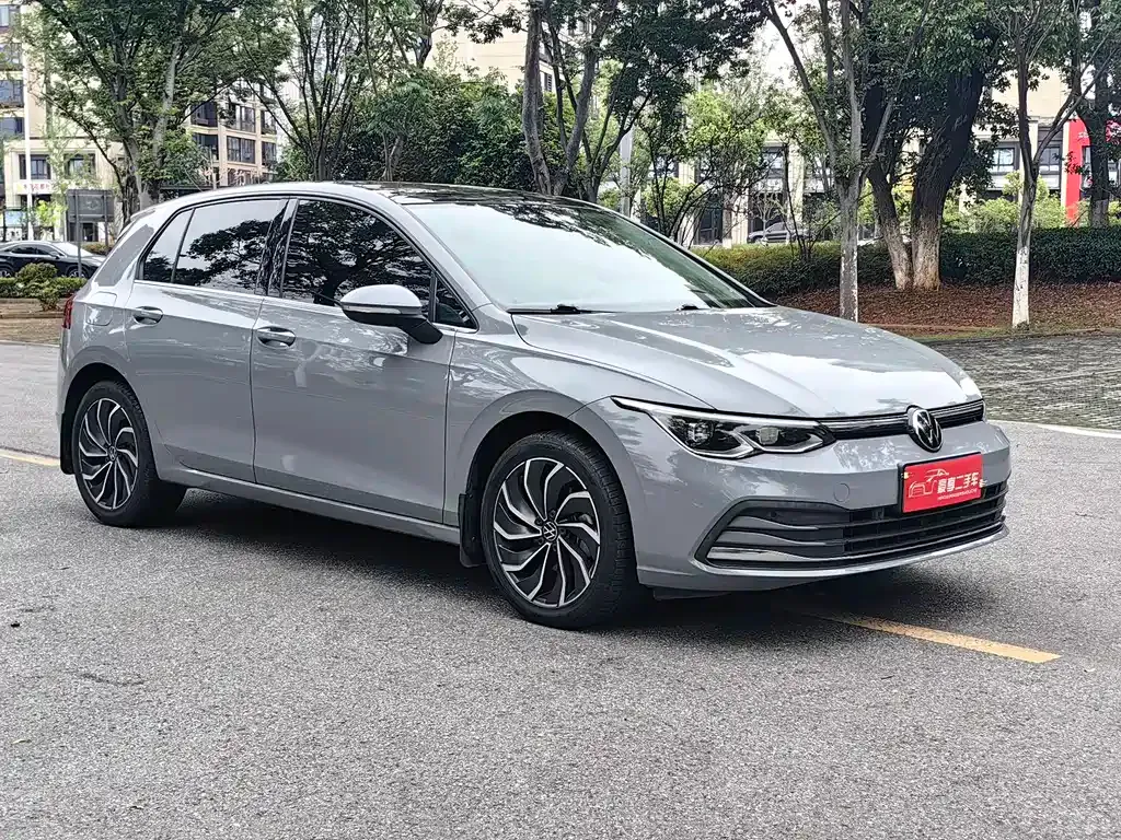 Volkswagen Golf 2022 из CN, фото 8
