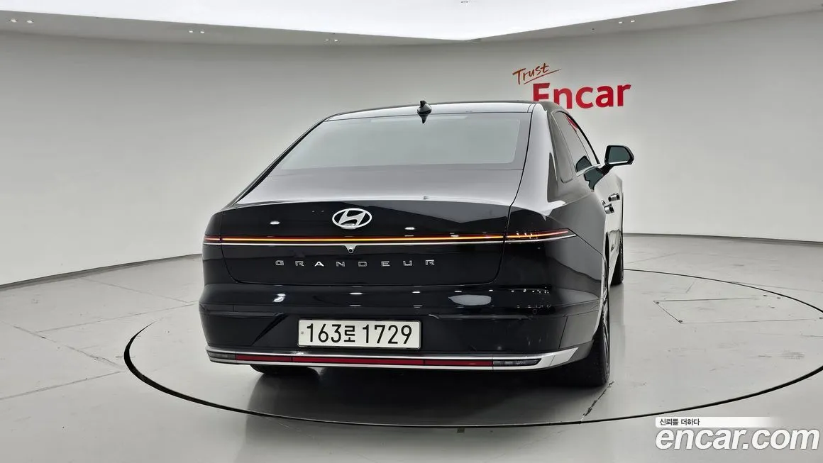 Hyundai Grandeur 2023 из KR, фото 2