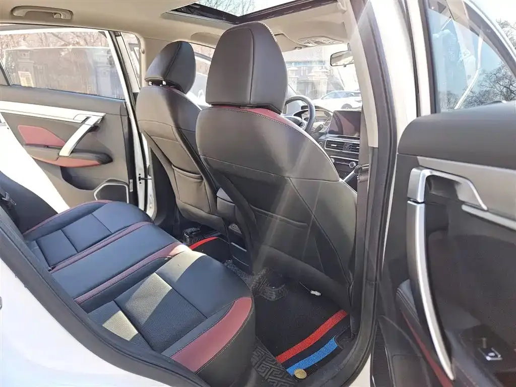 Geely Binyue 2021 из CN, фото 8