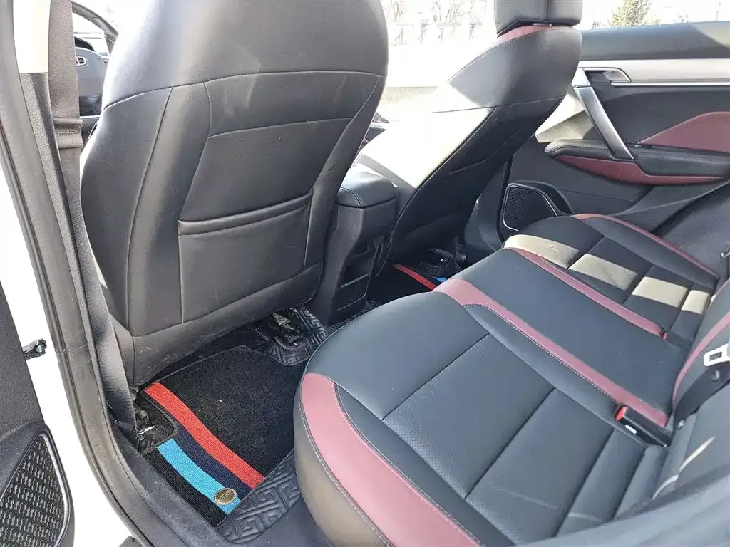 Geely Binyue 2021 из CN, фото 7