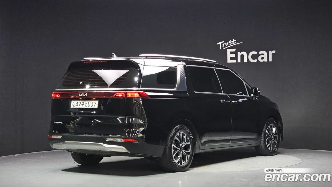 Kia Carnival 2023 из KR, фото 6
