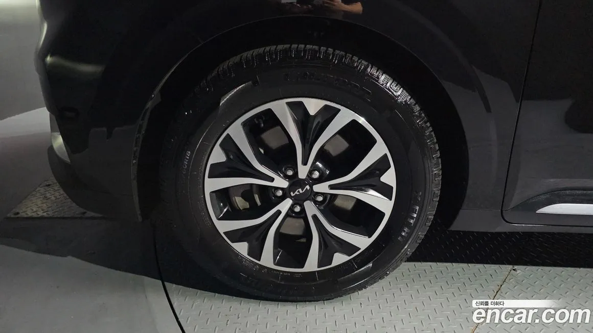 Kia Carnival 2023 из KR, фото 4