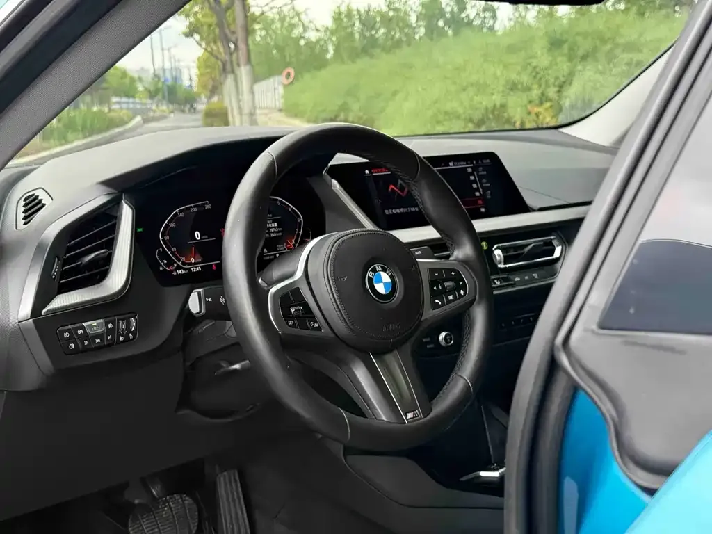 BMW 2 Series (Import) 2022 из CN, фото 10