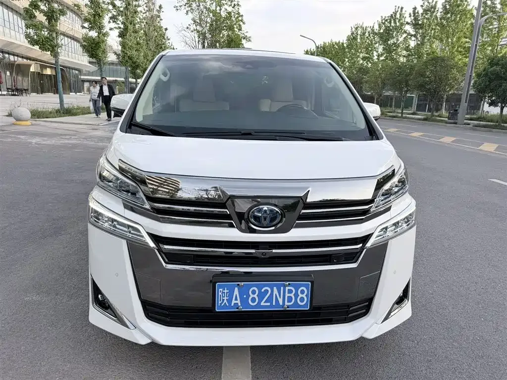 Toyota Vellfire 2021 из CN, фото 7