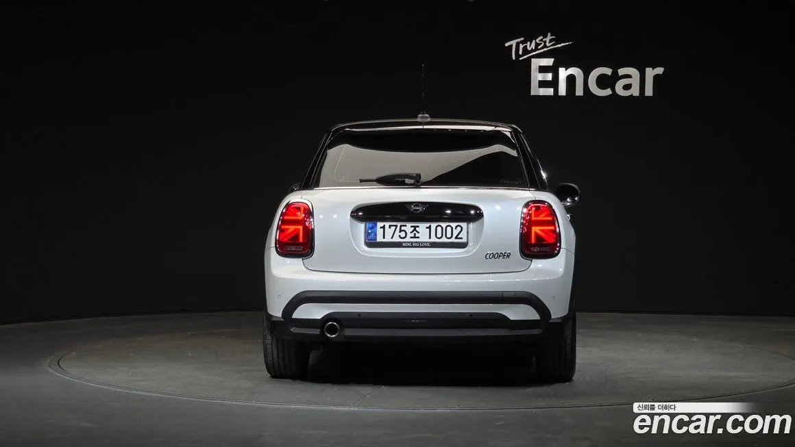 Mini Cooper 2024 из KR, фото 5
