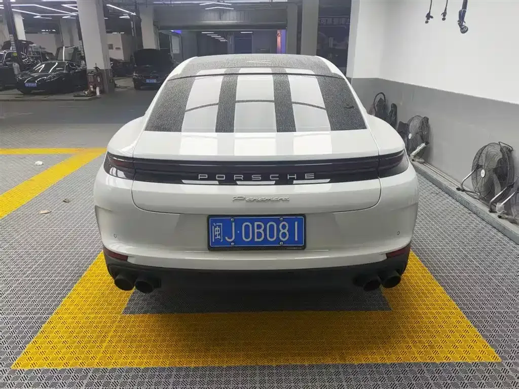 Porsche Panamera 2025 из CN, фото 6
