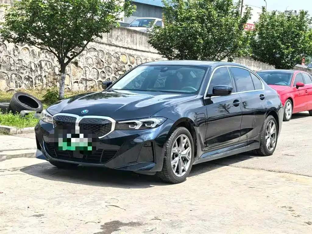 BMW i3 — фото 1