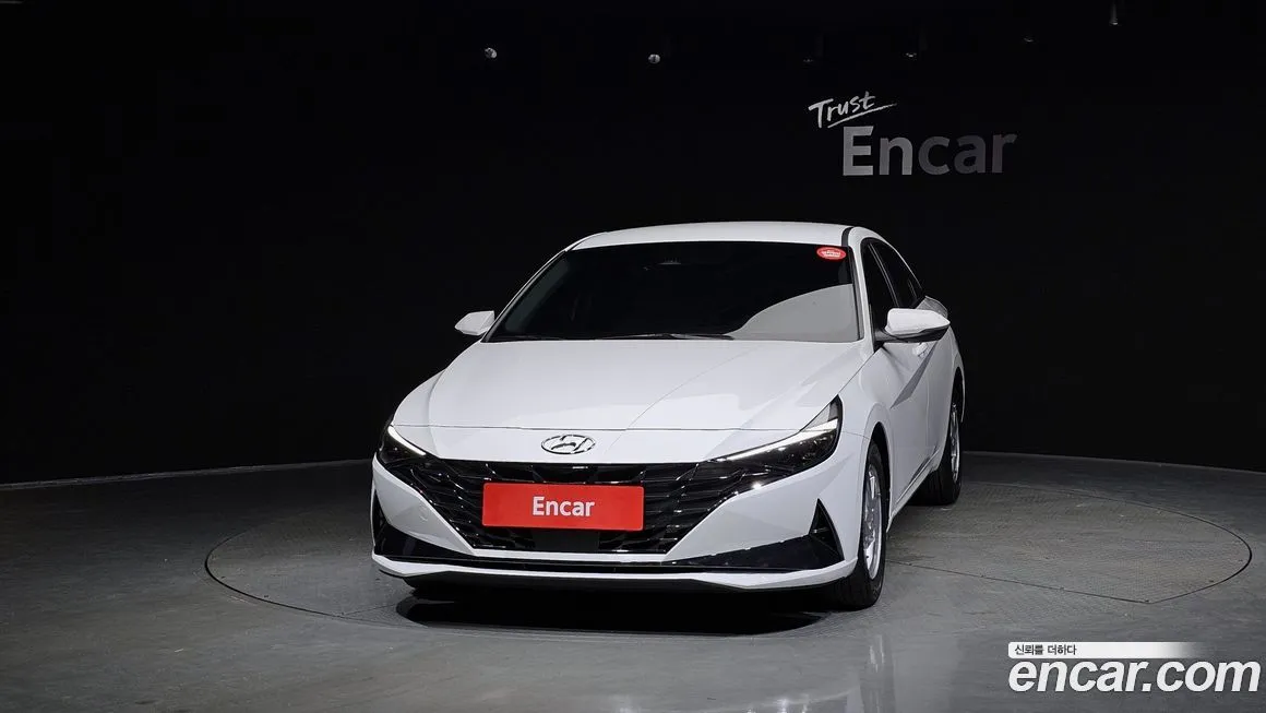 Hyundai AVANTE — фото 5