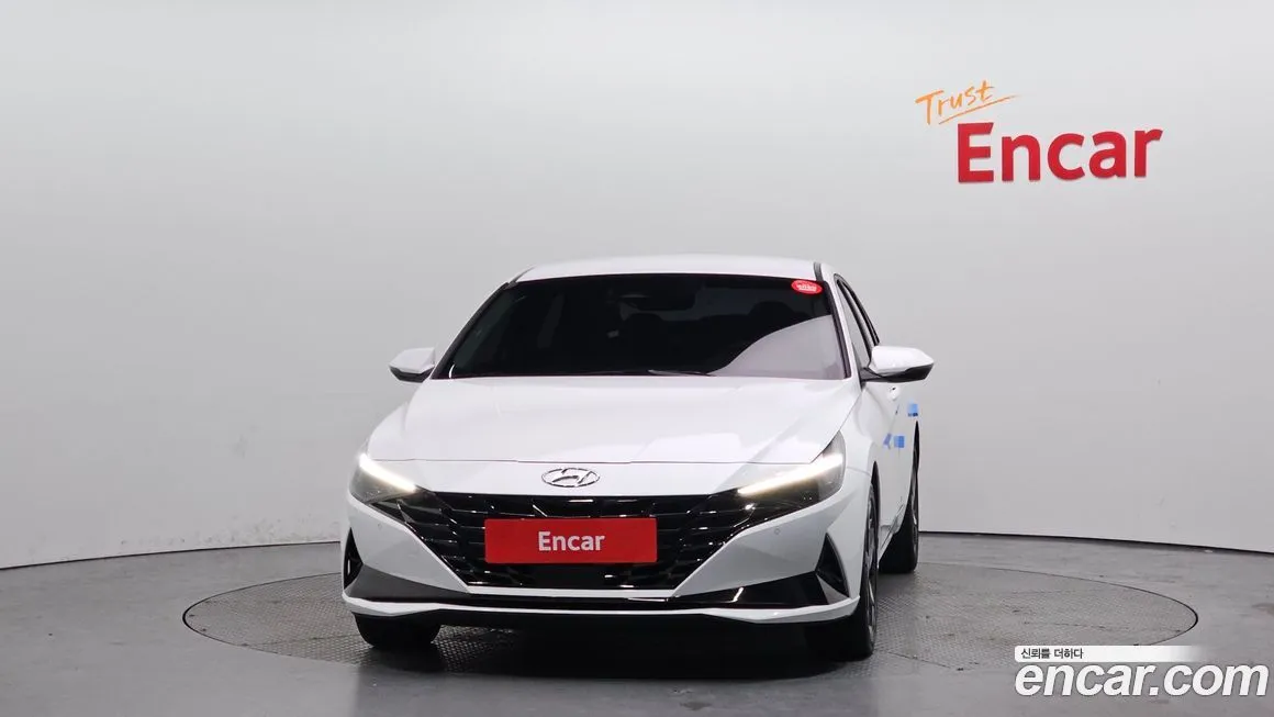 Hyundai AVANTE — фото 2