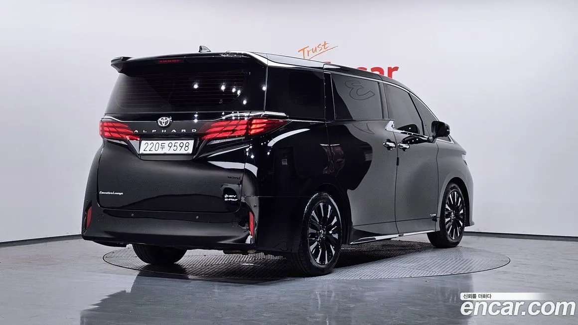 Toyota Alphard 2025 из KR, фото 3
