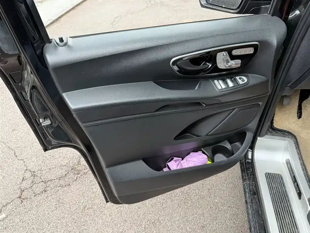 Mercedes-Benz Vito 2024 из CN, фото 8