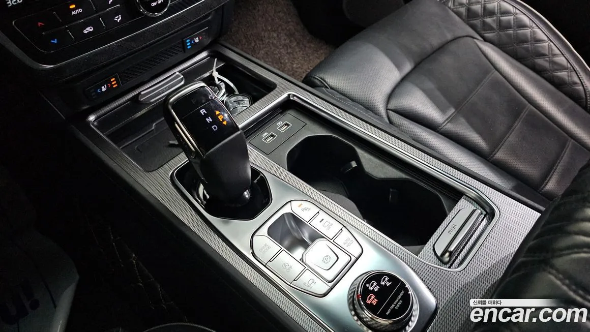 KG Mobility (Ssangyong) Rexton — фото 10