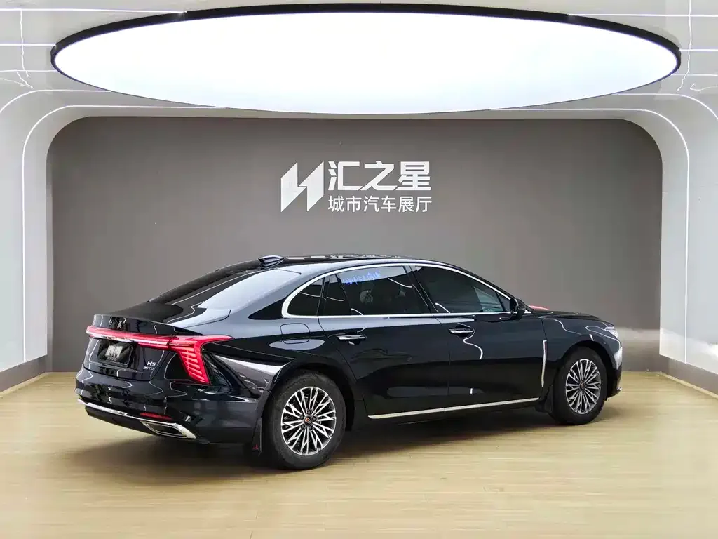 Hongqi H5 — фото 10
