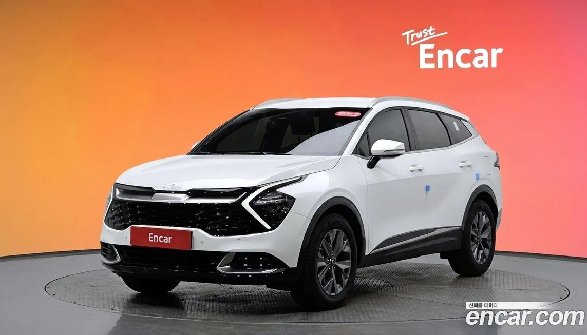 Kia Sportage — фото 1