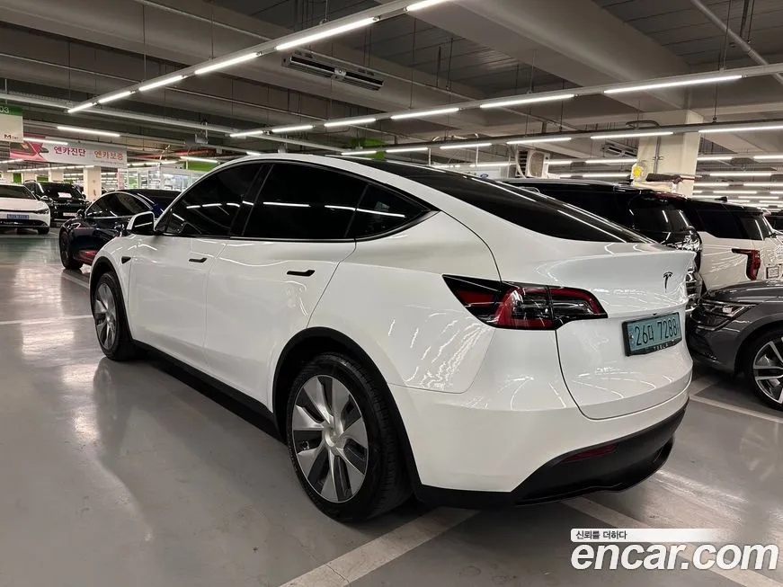 Tesla Model Y 2023 из KR, фото 5